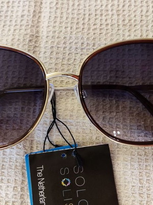 Solo-Solis NDL6032 sunglasses new with gold finish and brown acetate