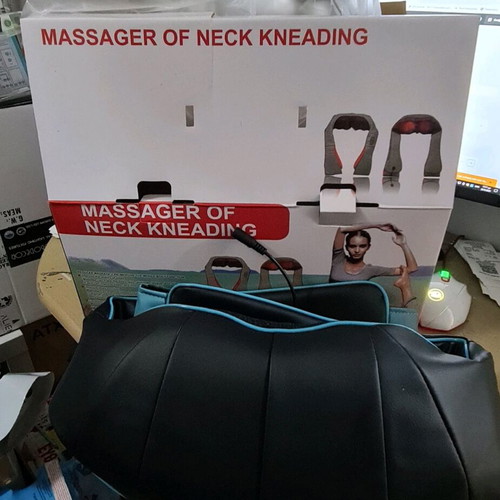 Shiatsu Neck Massage Device New With Infrared Heat Songen Massage Shawl