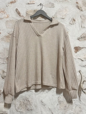 Shein Beige Ribbed V-Neck Jumper Size M like new