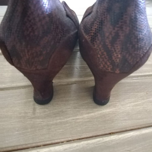 Brown Kastoria pumps, size 39
