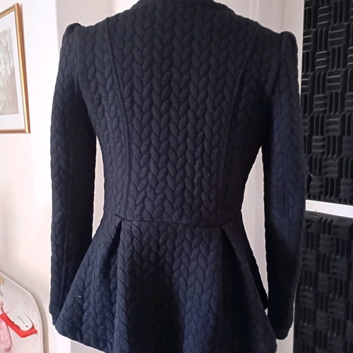 Zuiki women's black jacket size S like new