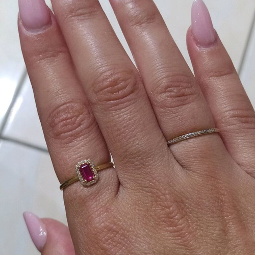 Gold 14k ring with red zircon stone new, size 54