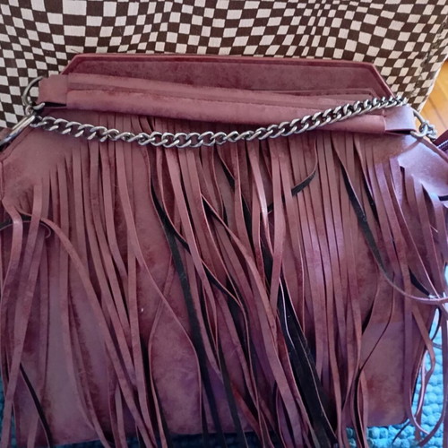 Shoulder bag Bordeaux with fringes like new