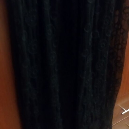 Long black dress size S like new with lace and short inner fabric
