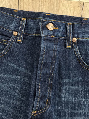 Wrangler τζιν