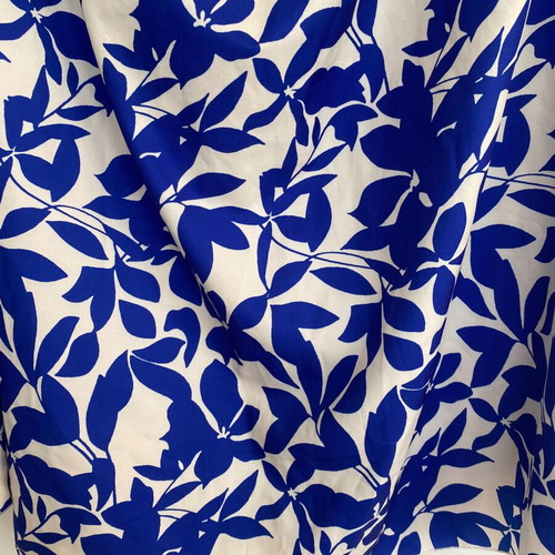 Floral maxi skirt white blue XL-XXL new with elastic waist