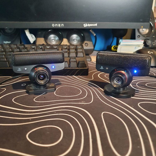 PS3 camera like new, set of two