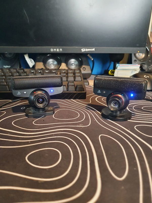 PS3 camera like new, set of two