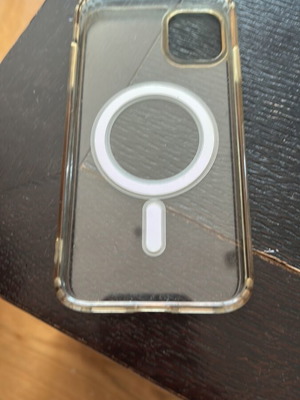iPhone 11 MagSafe clear case