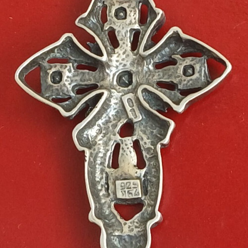 Silver 925 cross pendant with 60cm chain