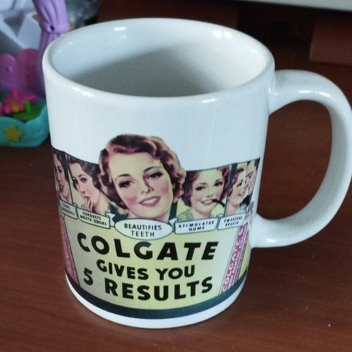 Vintage Colgate Promotional Mugg cup in excellent condition