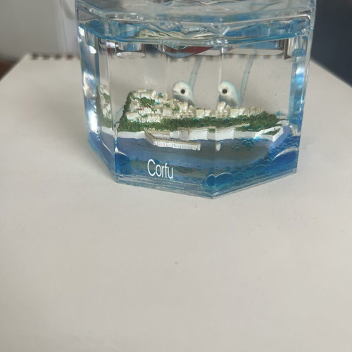 Pencil holder with heart and dolphins new