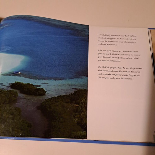 Mauritius book like new