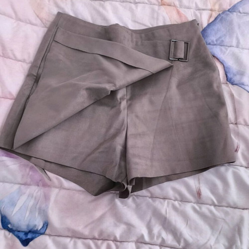 Castor skirt shorts Zara like new, size medium, gray