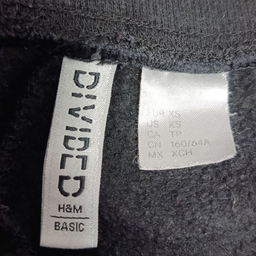 H&M black sweatpants with ankle elastic used, size XS