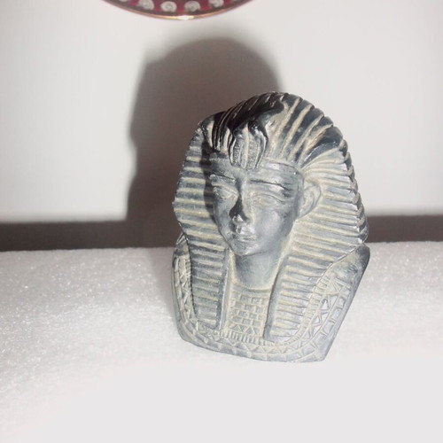 Decorative Egyptian Tutankhamun Pharaoh bust figurine