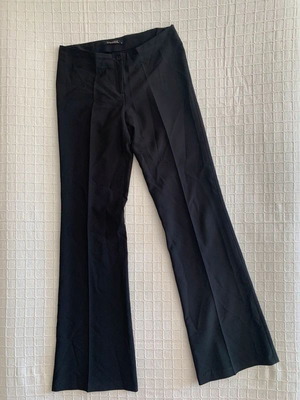 On Line women's black pants used, sizes M/L