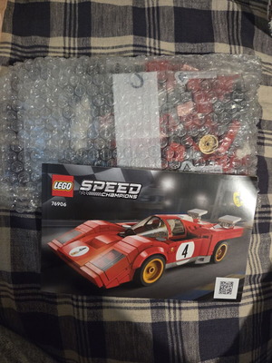 Lego Speed Champions Ferrari set 76906 like new without box