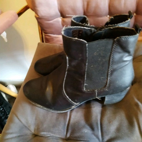 Footloose boots used, black, size 40, genuine leather