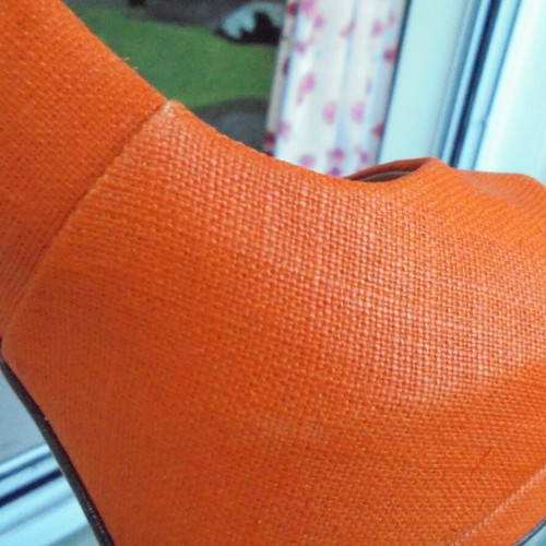 Schutz peep toe orange heel like new, 12cm platform