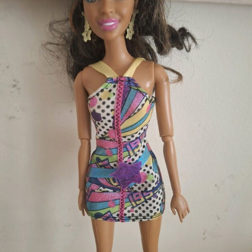 Barbie Fashionistas Nikki 2014 Mattel doll like new