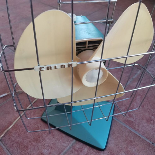 Calor 60s fan used, rotating with metal base