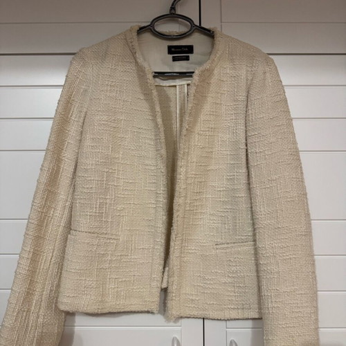 Massimo Dutti modern short jacket white like new, size M