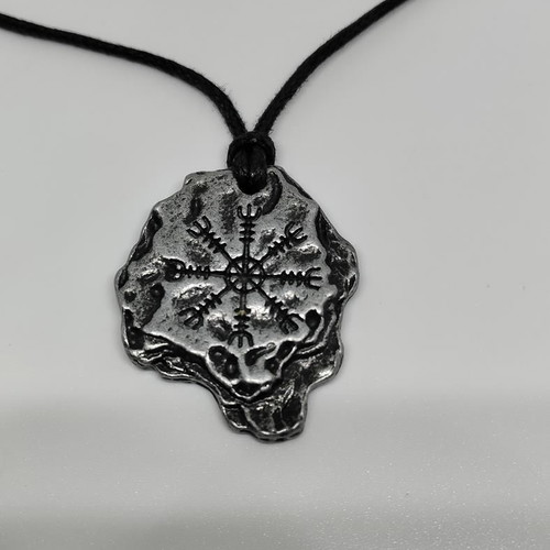 Aegishjalmur Viking Steel Pendant like new
