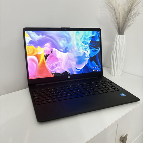 HP 15s-fq5040nq Laptop with Intel Core i3-1215U, 8GB RAM, 256GB SSD