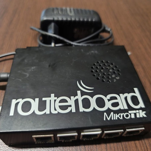 MikroTik RouterBOARD RB450Gx2 Gigabit Router used with power supply