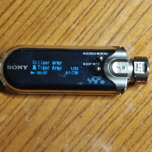 Sony NW-E503 MP3 player, perfume bottle design