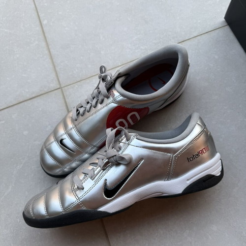 Nike Total 90 Metallic Silver Sneakers brand new, size 45
