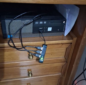 Γραφείο υπολογιστη