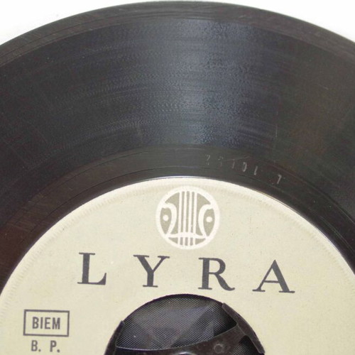 To Gelasto Paidi & Anoixe Ligo To Parathyro 7'' vinyl used, entechno