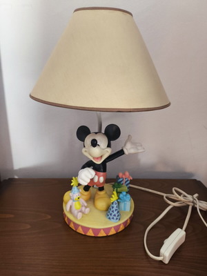 Disney lamp used with broken blue bow