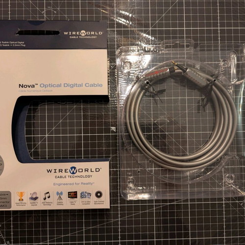 Wireworld Nova Optical 2m Toslink to 3.5mm cable new