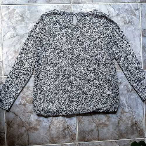 Street One blouse new, size L, black and white
