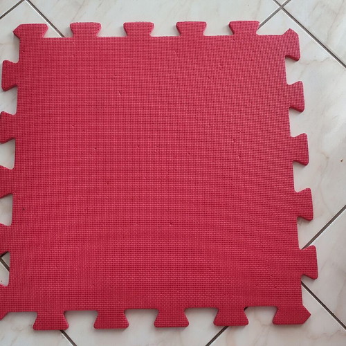 ELC play mats used, set of 7, red and orange
