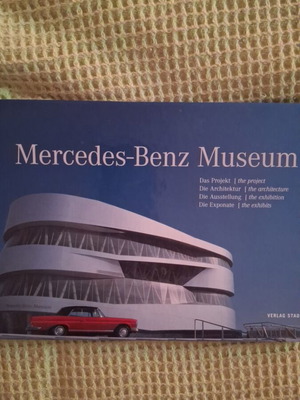 Mercedes-Benz Museum book, German