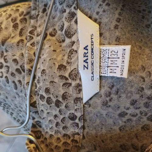 Zara women's transparent shirt size M like new, black and silver