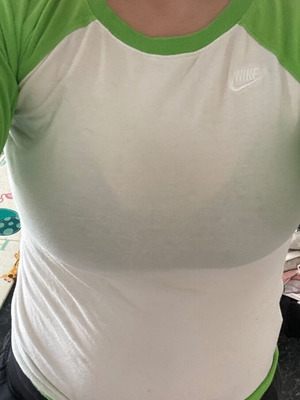 Nike Sports Shirt Small like new White Green