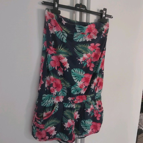 Strapless one-piece romper like new, colorful, tropical flowers, size L