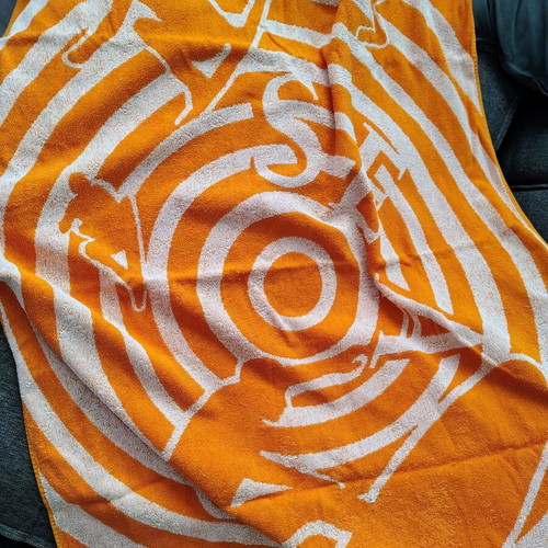 Beach towel 100% cotton, like new