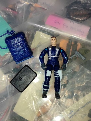 G.I.JOE Skydive (v1) (Sky Patrol) figure used with missing accessories