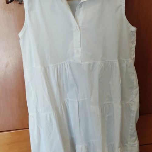 Dress like new, white, sizes M and L