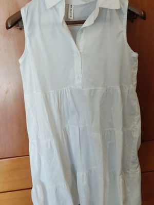 Dress like new, white, sizes M and L
