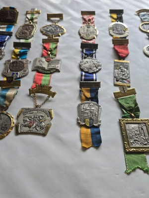 Vintage German Wandertag Volksmarsch medal collection like new