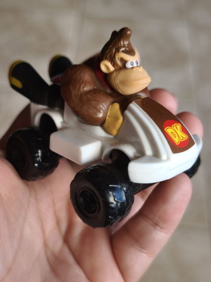 Nintendo Super Mario Bros Donkey Kong figure used, original collectible