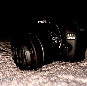 Canon EOS 2000D
