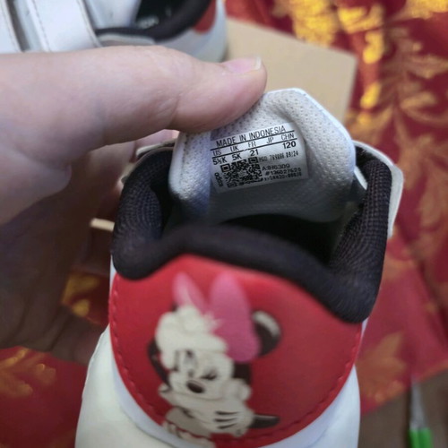 Disney Minnie λευκά sneakers σαν καινούργια, νούμερο 21